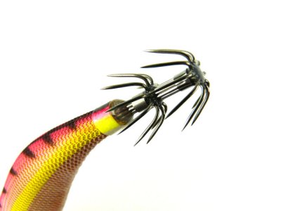 画像1: ダイワ(DAIWA)☆エメラルダス アモラスジョイント(EMERALDAS AMOROUS JOINT) TYPE-S 2.5号 10g #03金-ピンク杉