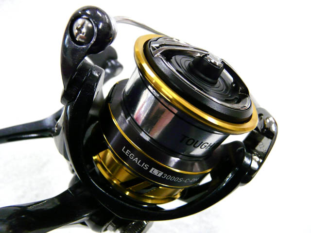 ダイワ(DAIWA)☆18レガリス(LEGALIS) LT3000S-C-DH【全国一律送料無料