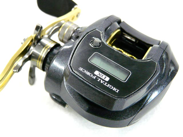 アイボリー×レッド プロマリンPRO MARINEデジタルフォースDF200W